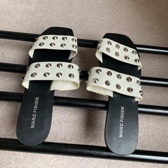 MARC FISHER Women Bolive Studded Slide Sandals - NEW NWOB - Picture 5 of 9